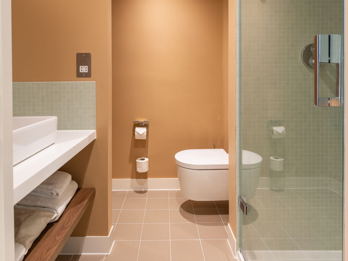 Bathroom 4, Numa Brighton Pavilion, Brighton and Hove