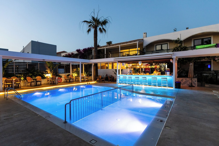 Sport & Beauty 5, Trefon Hotel Apartments and Family Suites, Crete