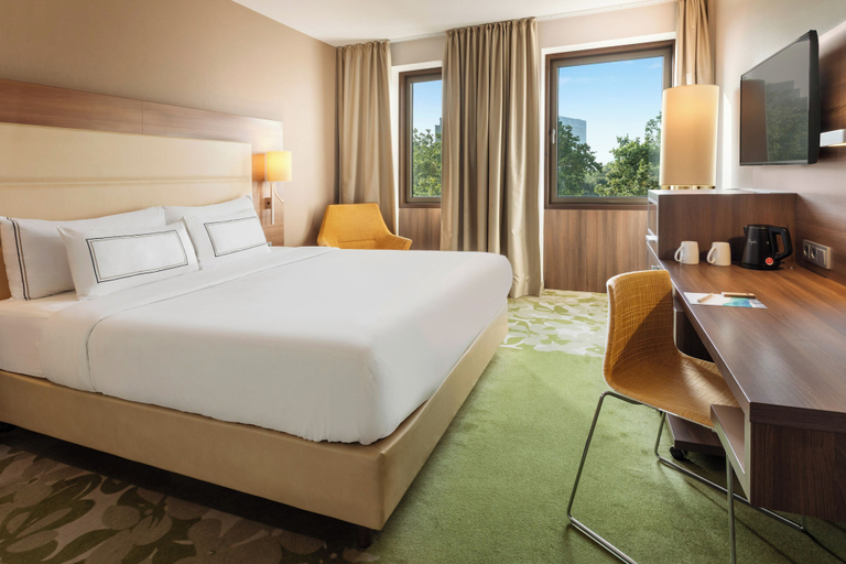 Bedroom 3, Meliá Düsseldorf, Düsseldorf