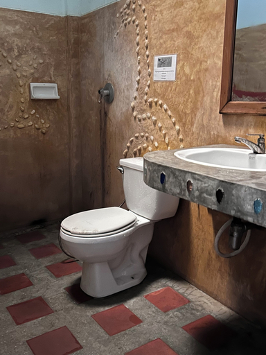 Bathroom 4, Chill Out Bar and Bungalows, Mueang Krabi