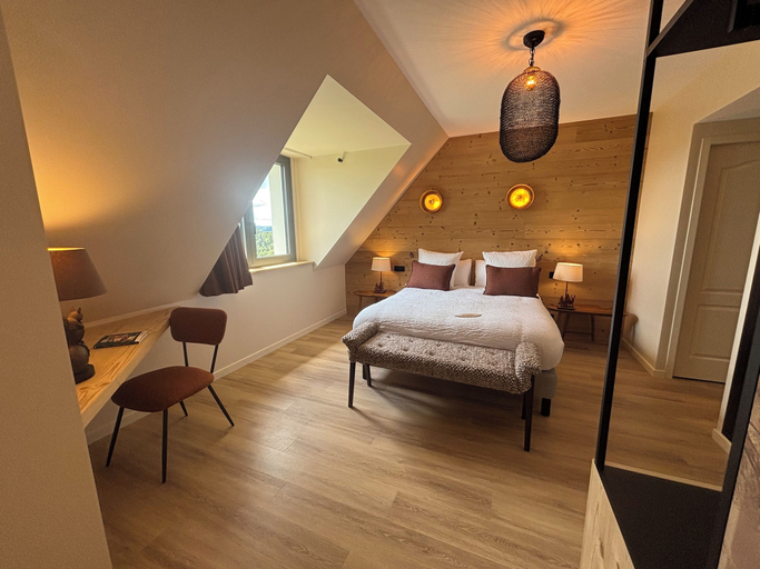 Room 5, Le Panoramic Garabit, Cantal