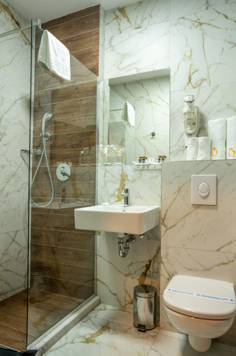 Bathroom 5, Inex Olgica Hotel & Spa Ohrid