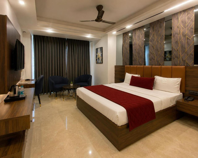 Bedroom