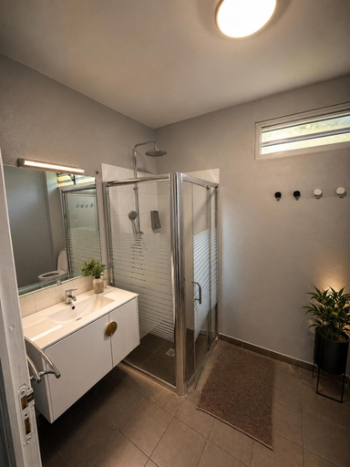 Bathroom 4, L'Eskale Guyane, Rémire-Montjoly