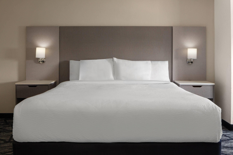 Bedroom 4, La Quinta Inn by Wyndham Omaha West, Douglas