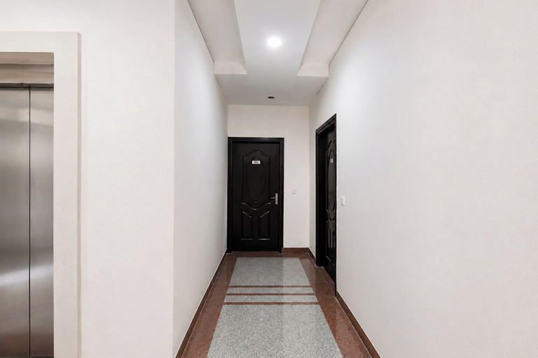 Lobby 4, FabHotel Tulip Inn Residency - Mayom Hospital, D-Block, 19, Gurgaon