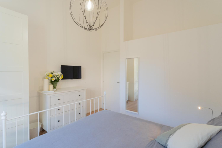 Bedroom, Mezzegra Apartments, Como