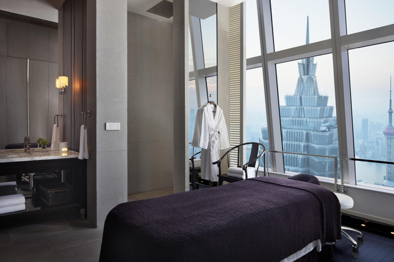 Bedroom 4, Park Hyatt Shanghai, Shanghai