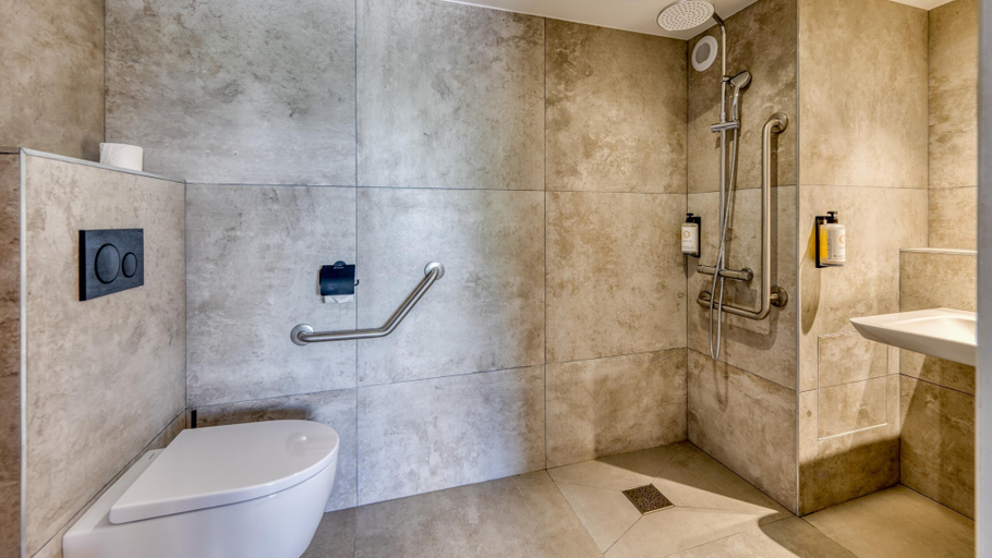 Bathroom 3, Campanile NATURE - Bordeaux Ouest Le Bouscat, Gironde