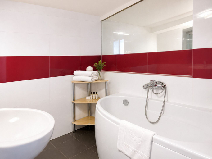 Bathroom 4, Hotel Secesja, Kraków City
