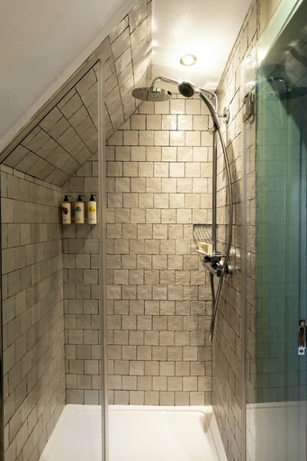 Bathroom 4, The Swan, West Sussex