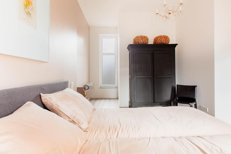 Bedroom 2, Stylish apartment in centre of Maastricht, Maastricht