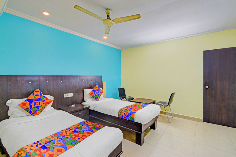 Room 2, FabHotel Alekya Residency- Nr. Hyderabad Deccan Railway Station, Hyderabad