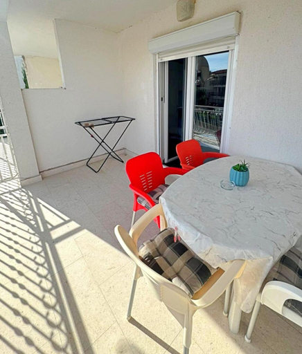 Facilities 4, Apartments Luca, Rogoznica