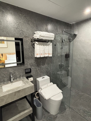 Bathroom 5, WHIYORI INN, Kaohsiung