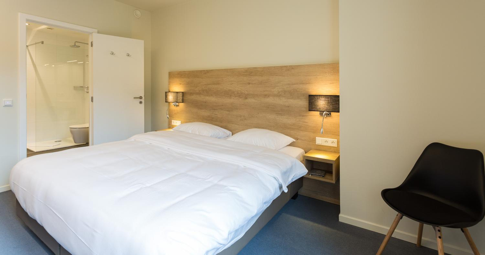 Others 3, Ambassador Hotel Eupen, Liège
