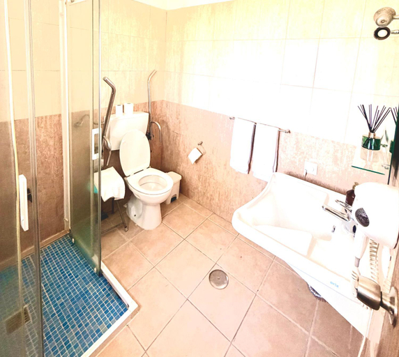 Bathroom 3, Retiro dos Batudes, Palmela