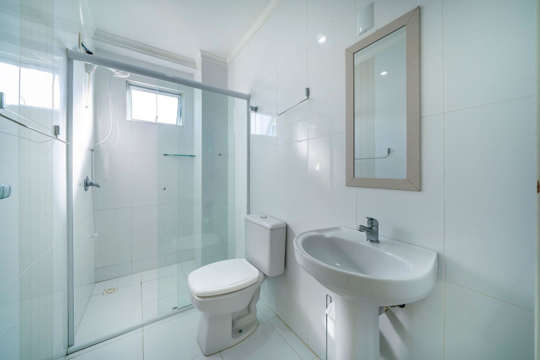Bathroom 5, Zancanaro Apto 302 - 928, Bombinhas