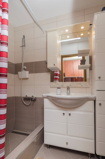Bathroom 4, Apartments Ema, Murter