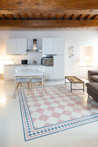 Living area 3, Tuscanflat Castle, Siena