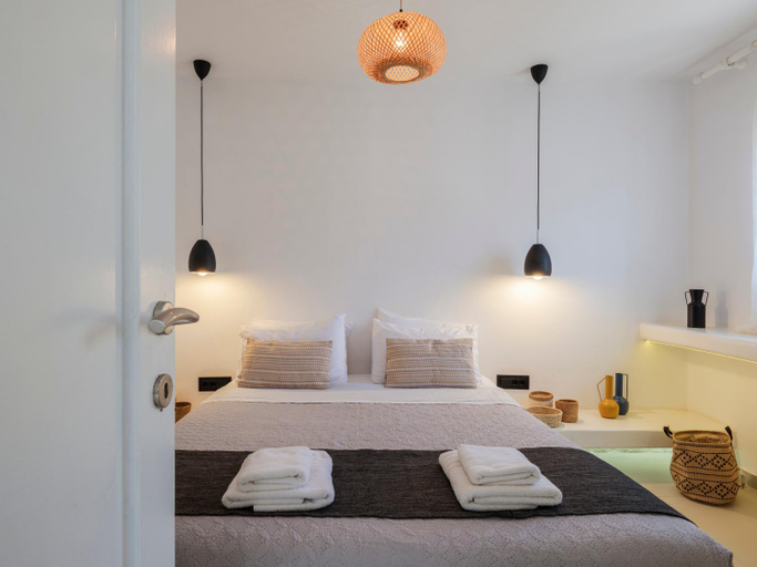 Bedroom 4, Mykonist Merchia Beach Villas & Suites, South Aegean