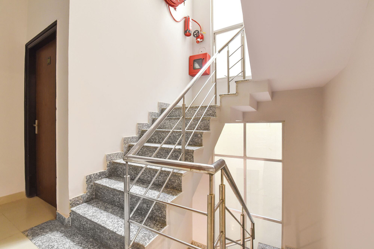 Staircase 5, FabHotel Blue Diamond - Mansarovar , Jaipur, Jaipur