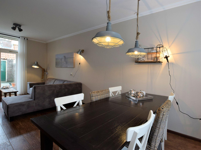 Others 4, Terraced House by Katwijk Beach Center, Katwijk