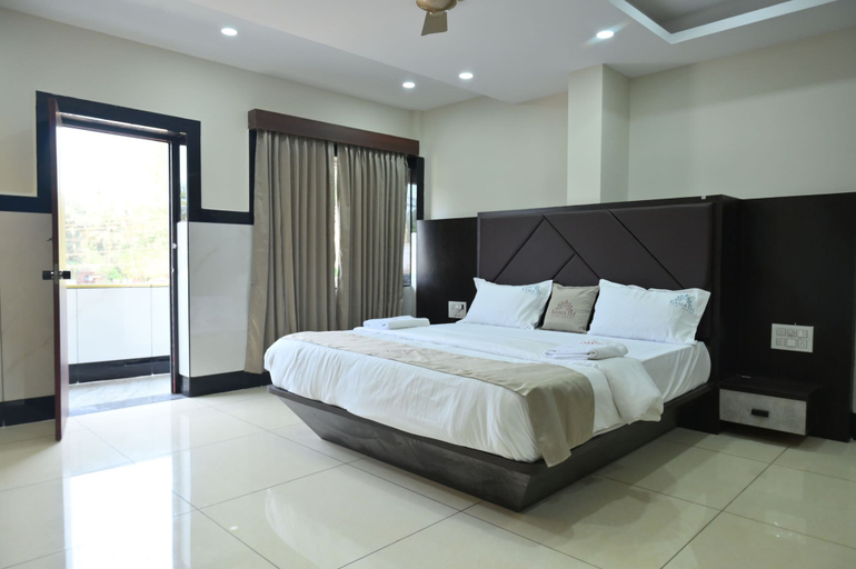Room 2, Kamath Yatri Nivas Plus, Uttara Kannada