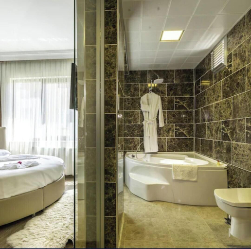 Bathroom 5, ürgüp palace, Ürgüp
