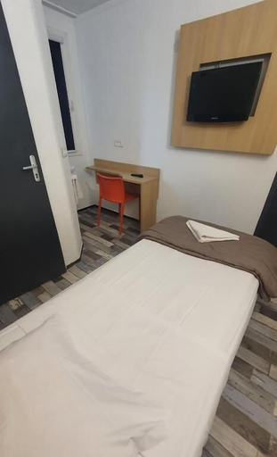 Bedroom 5, Welcomotel, Haute-Vienne
