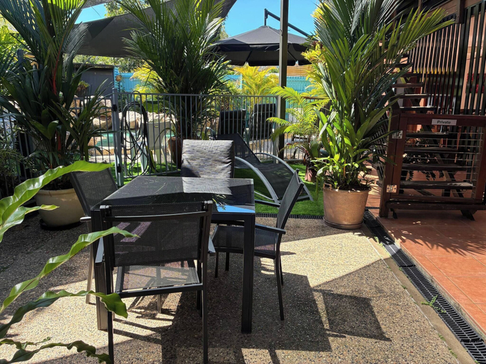 Terrace/patio 2, Oasis Leafy Whitfield, Cairns