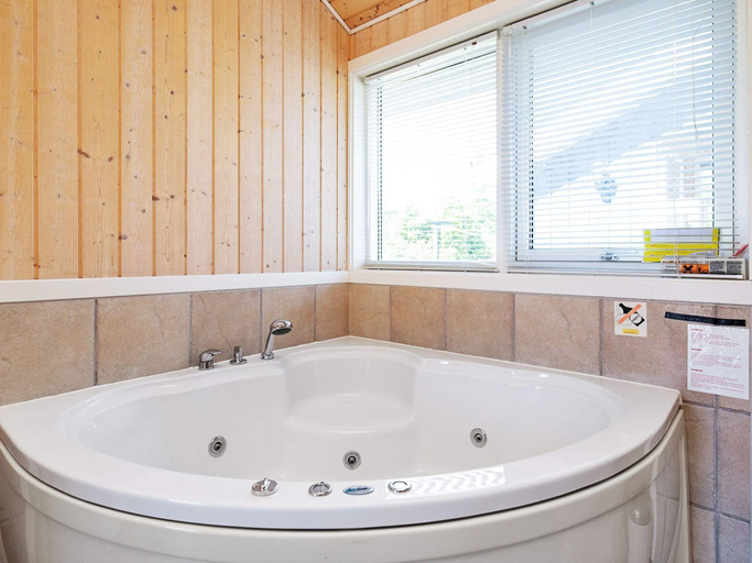 Spa, 4 star holiday home in Otterup, Nordfyns