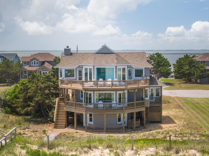 Exterior & Views 1, The Sanderling, Dare