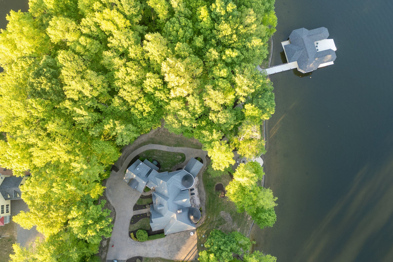 Aerial view 4, Spacious Waterfront House With Private hot Tub, Sauna, Pool Table, Louisa