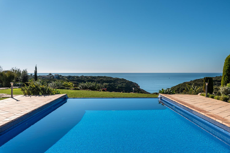 Others 4, Villa Balder, Lagoa