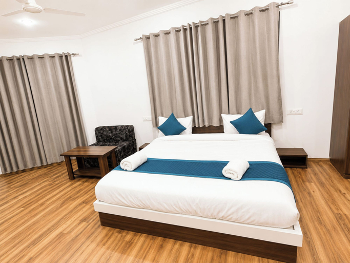 Room 2, Hotel Lake Ville Srinagar, Srinagar