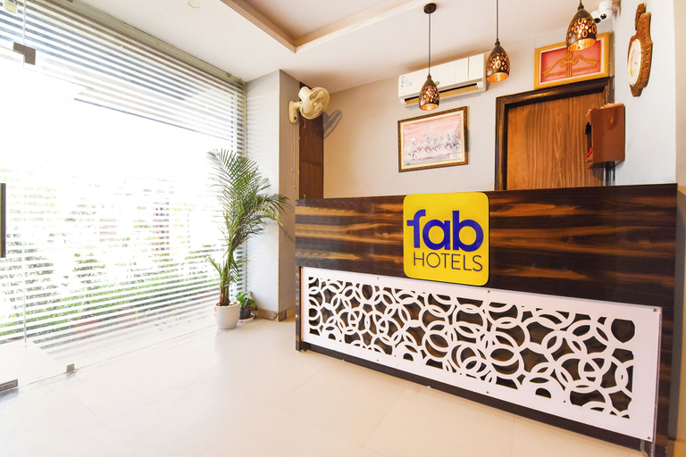 Reception 2, FabHotel Blue Diamond - Mansarovar , Jaipur, Jaipur