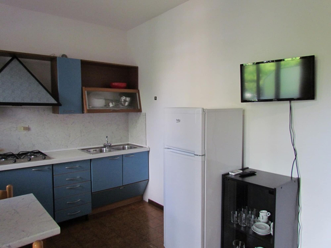 Interior, Functional Flat in a Pool Paradise, Venezia