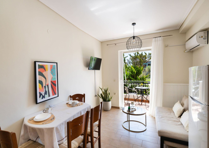 Room 4, Casa Vardani 3 Modern Central Apartment, Ionian Islands