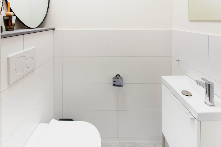 Bathroom 3, Stylish apartment in centre of Maastricht, Maastricht