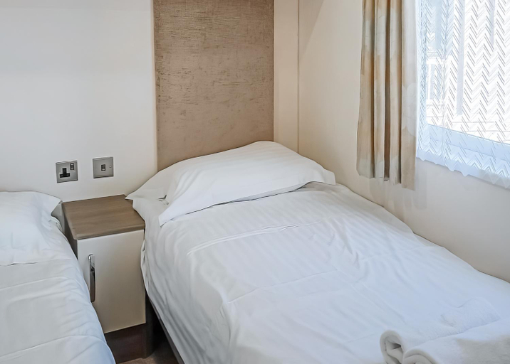 Bedroom 2, Looe Coastal Retreat, Cornwall