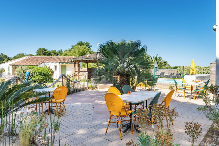 Exterior & Views 2, Le Parasol, Charente-Maritime