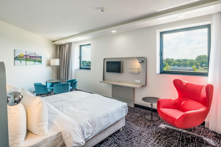 Bedroom 2, Park Inn by Radisson Danube Bratislava, Bratislava