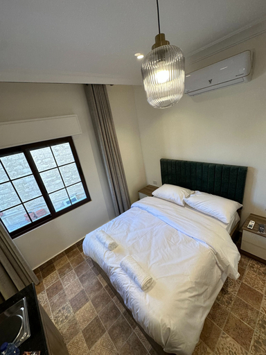 Room 4, 2 Antica Jabal Al Lweibdeh, Wadi Essier