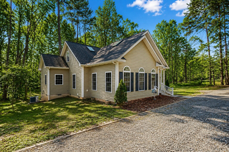 Exterior 3, Fun & Relaxing Getaway With 2 Game Rooms, Fire Pits, Deck, & More, Spotsylvania