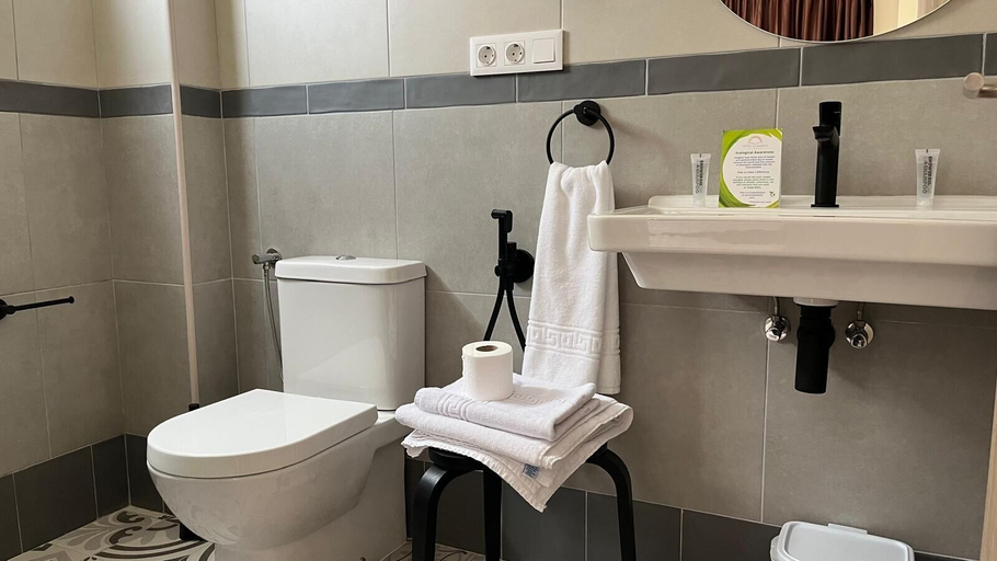 Bathroom 4, HOTEL LA MARINA, Alicante