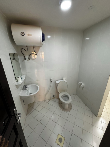 Bathroom, Alreef Hotel Suites, Bausher