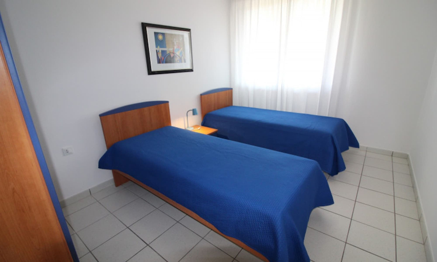 Room 3, Top Floor Apartment With sea View, Udine