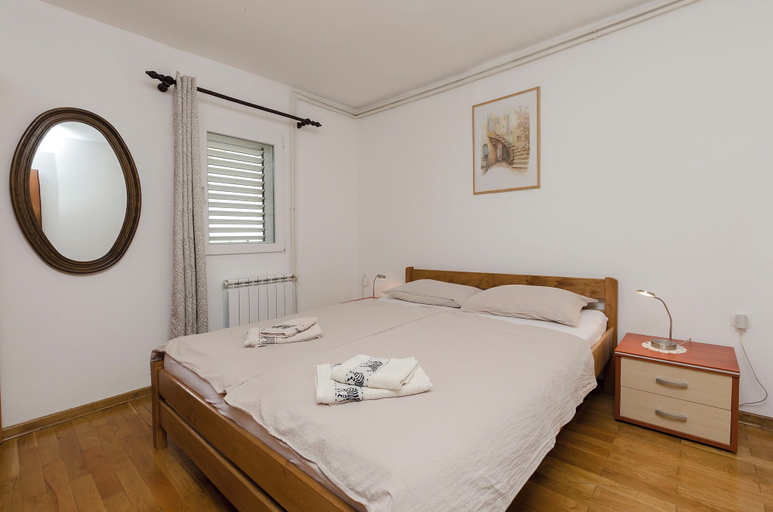 Bedroom 3, Apartments Ema, Murter