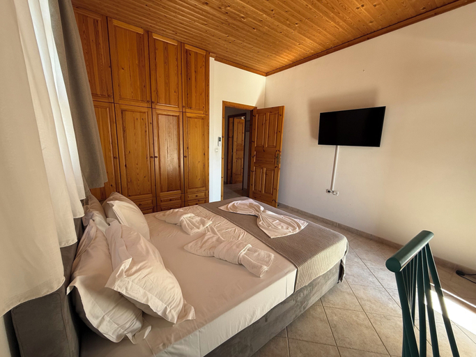 Room 2, Lambis Garden Hideaway, South Aegean